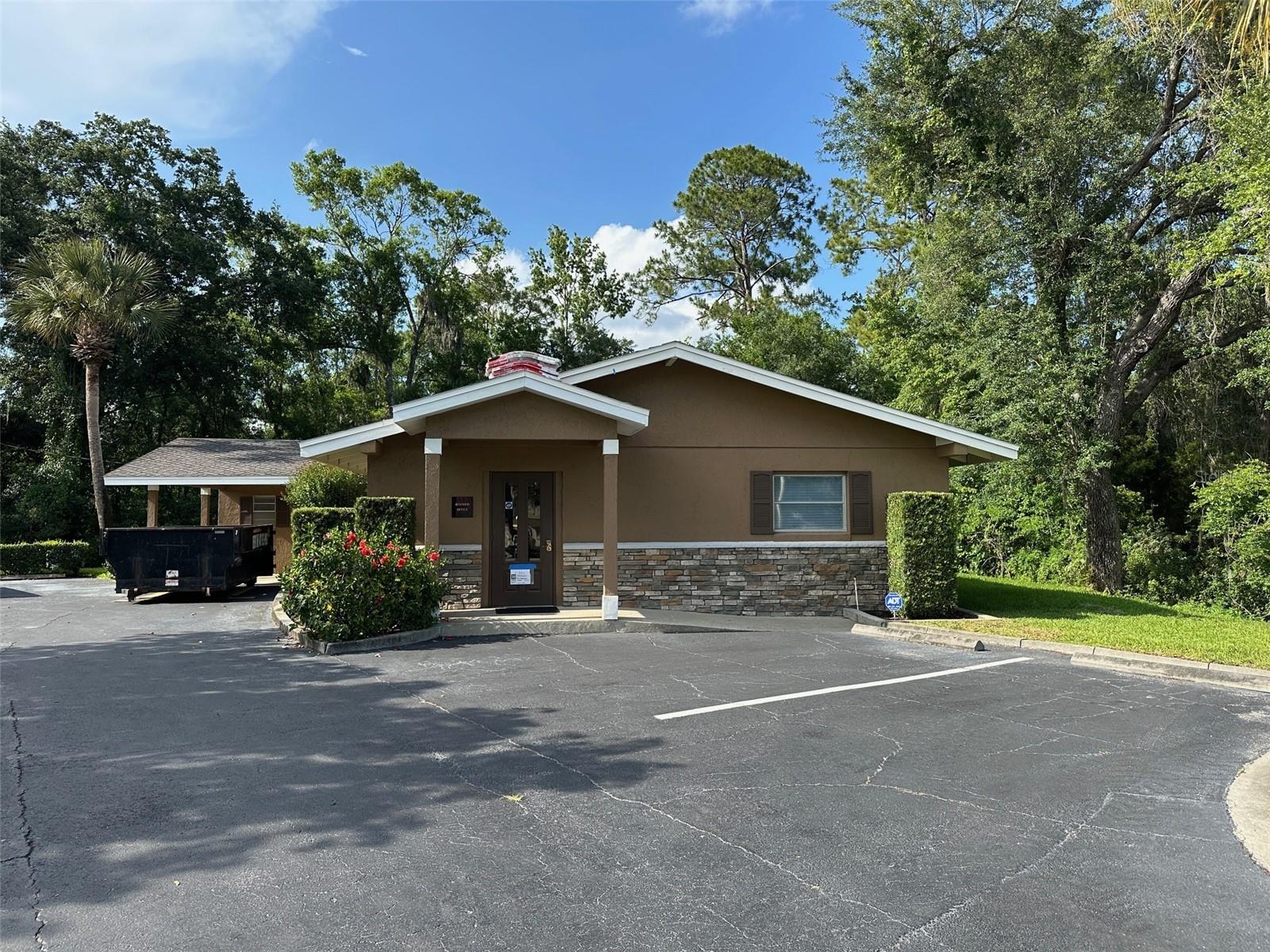 502 E AIRPORT BLVD, SANFORD, FL