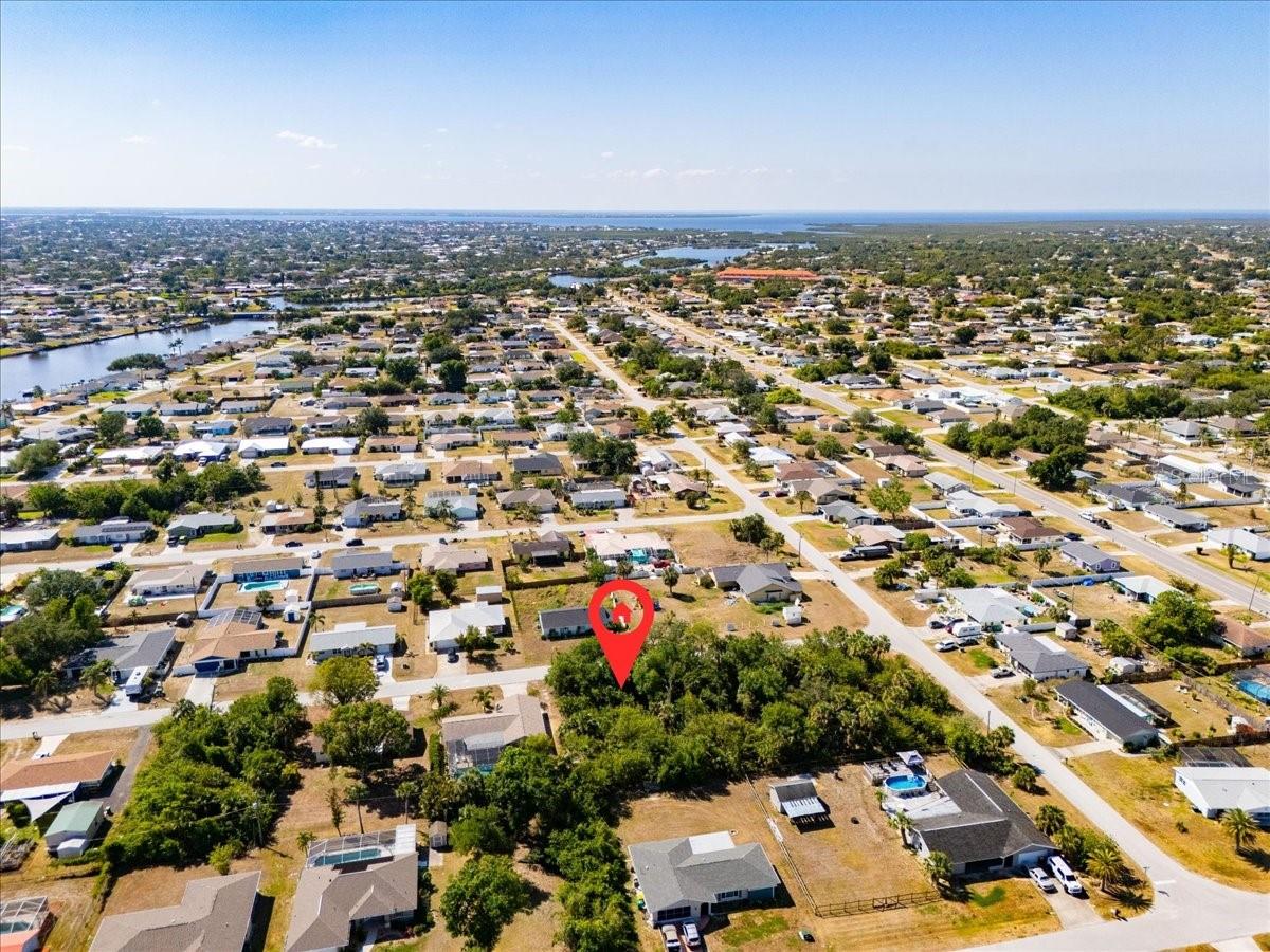 868 MENSH TER NW, PORT CHARLOTTE, FL — photo 4