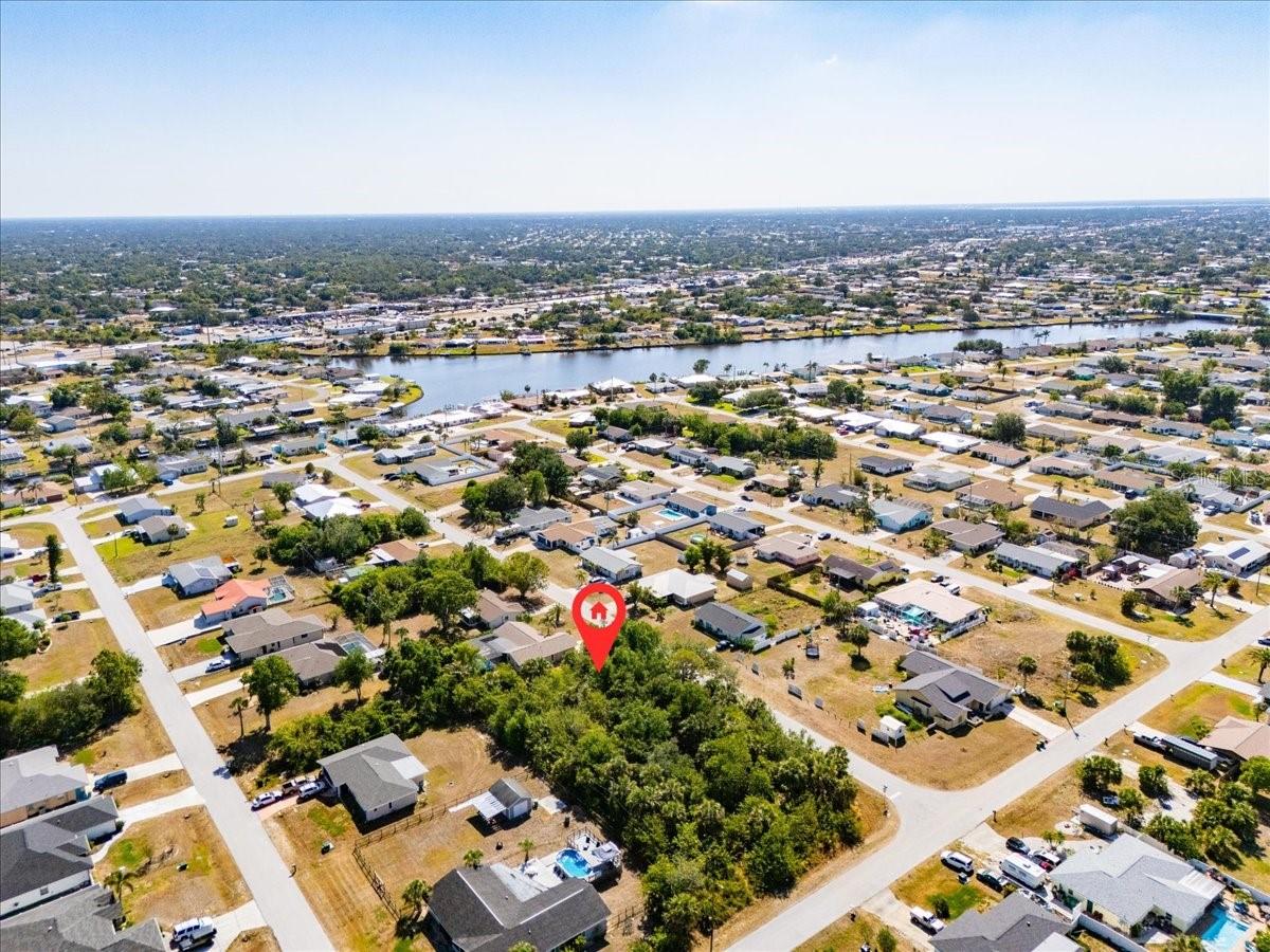 868 MENSH TER NW, PORT CHARLOTTE, FL — photo 3