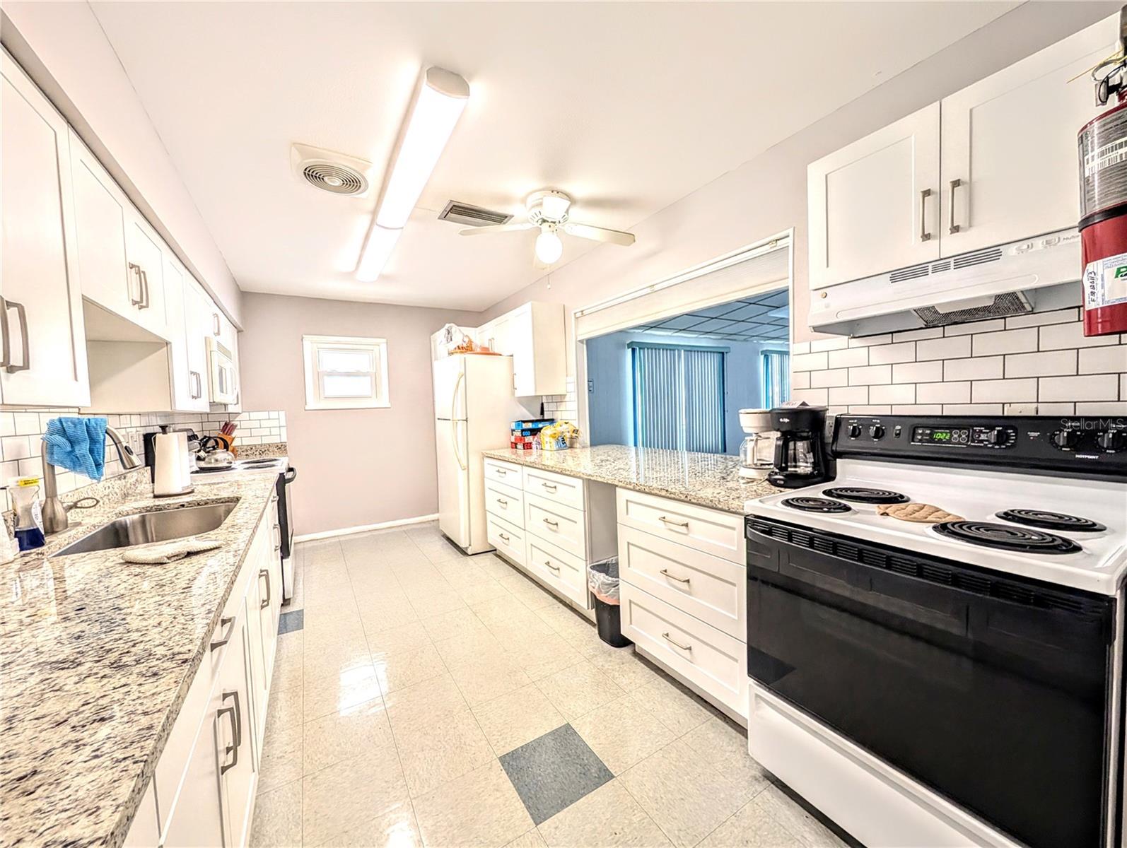 5951 TODD ST #D37, BRADENTON, FL — photo 25