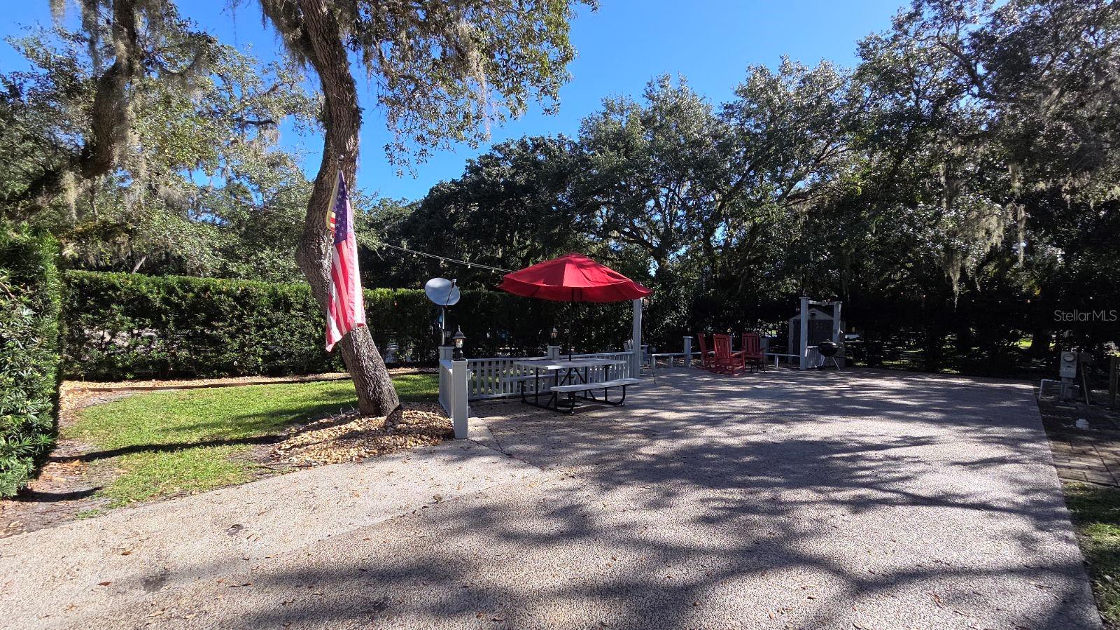 376 BEAR TRL, RIVER RANCH, FL