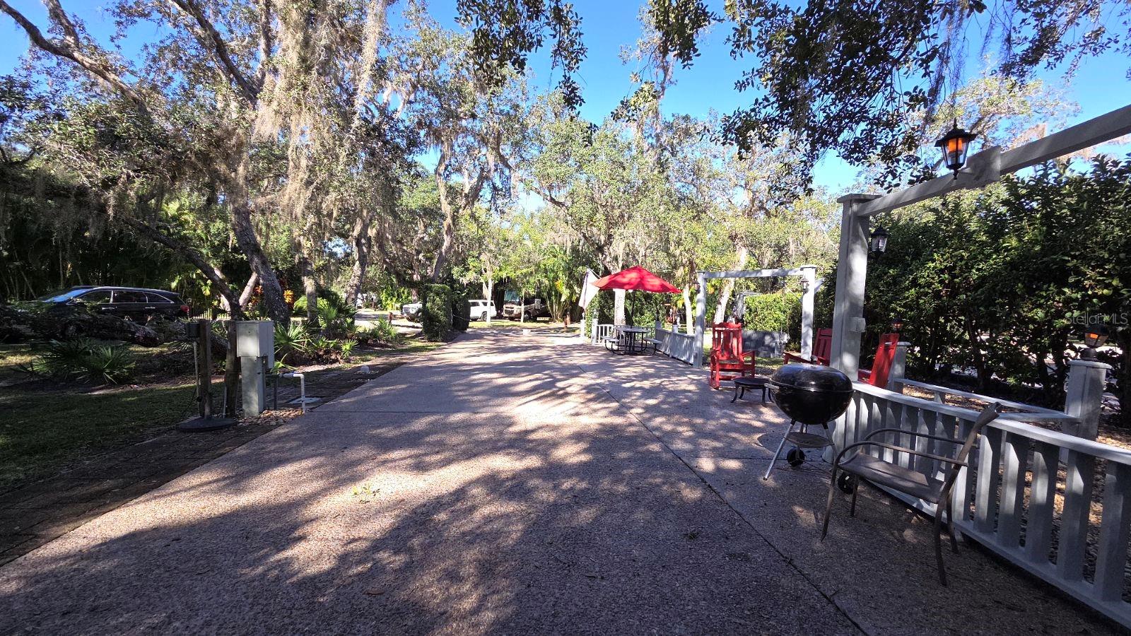 376 BEAR TRL, RIVER RANCH, FL — photo 8
