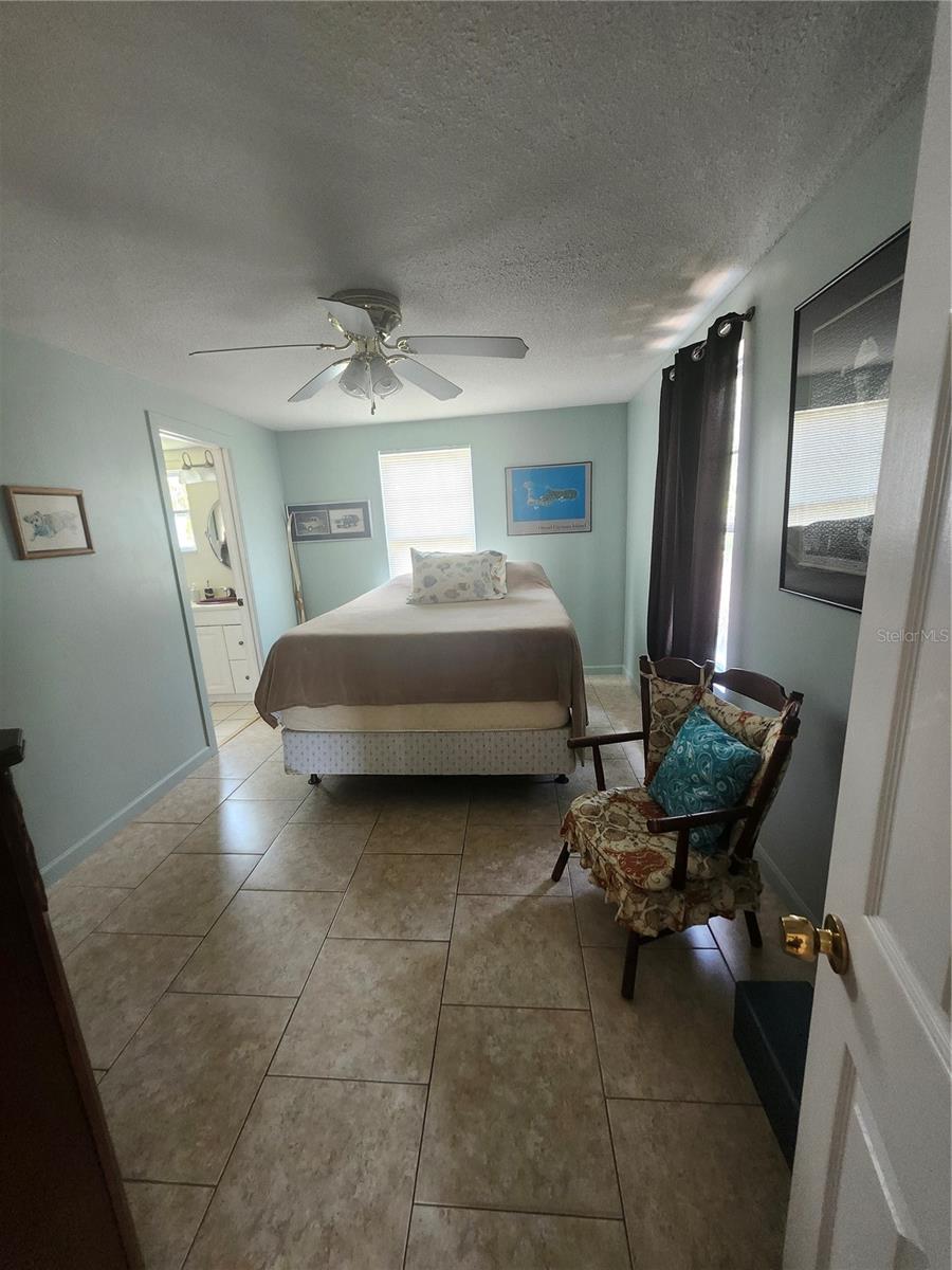 300 N 22ND ST, BRADENTON BEACH, FL — photo 9