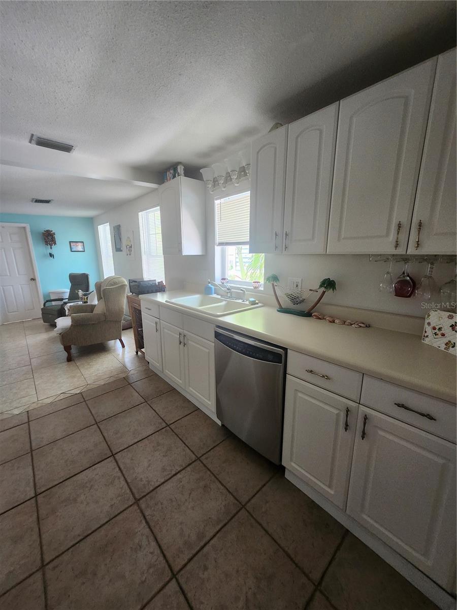 300 N 22ND ST, BRADENTON BEACH, FL — photo 12