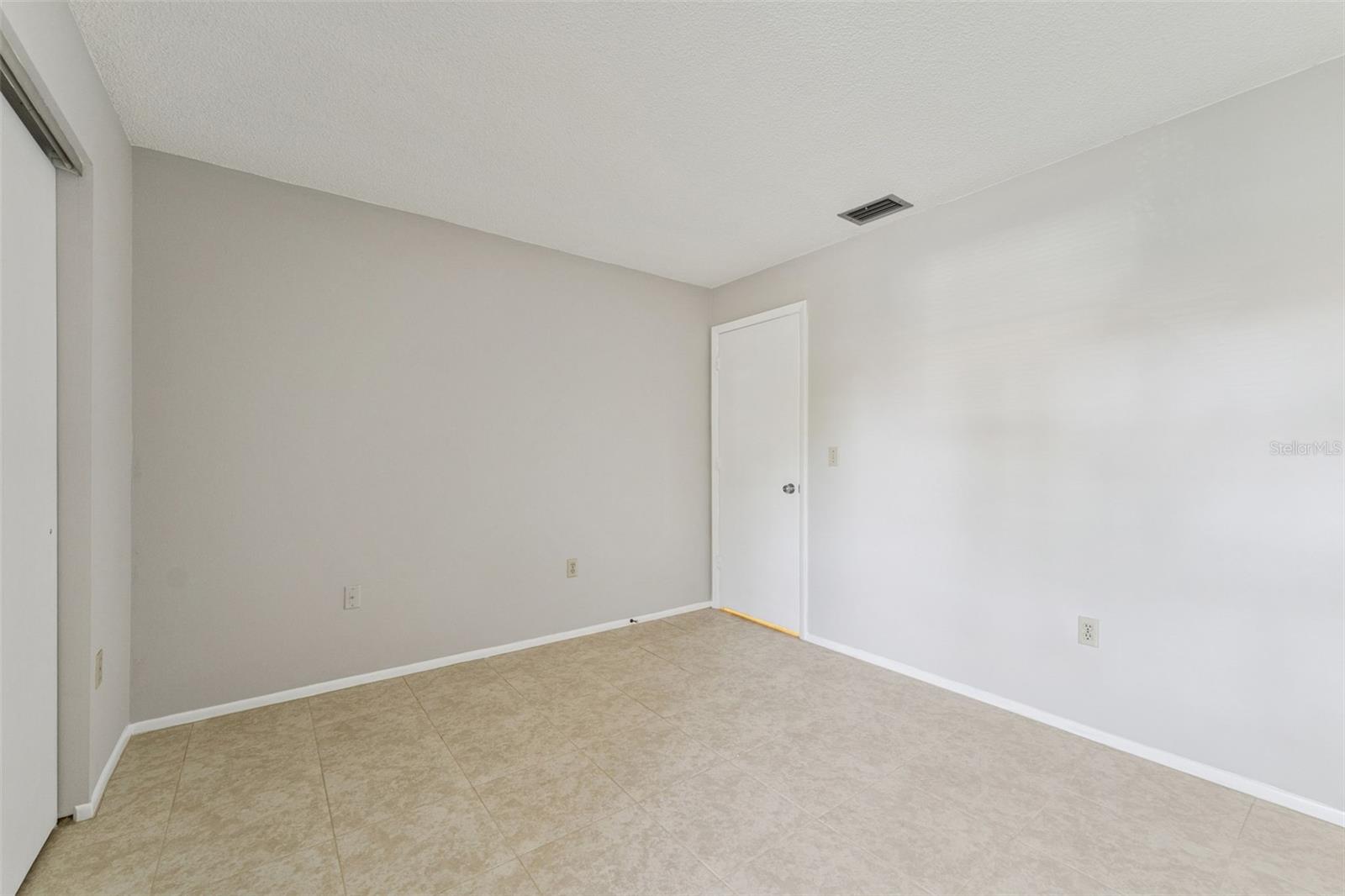 2640 WOODGATE LN #F6, SARASOTA, FL — photo 19