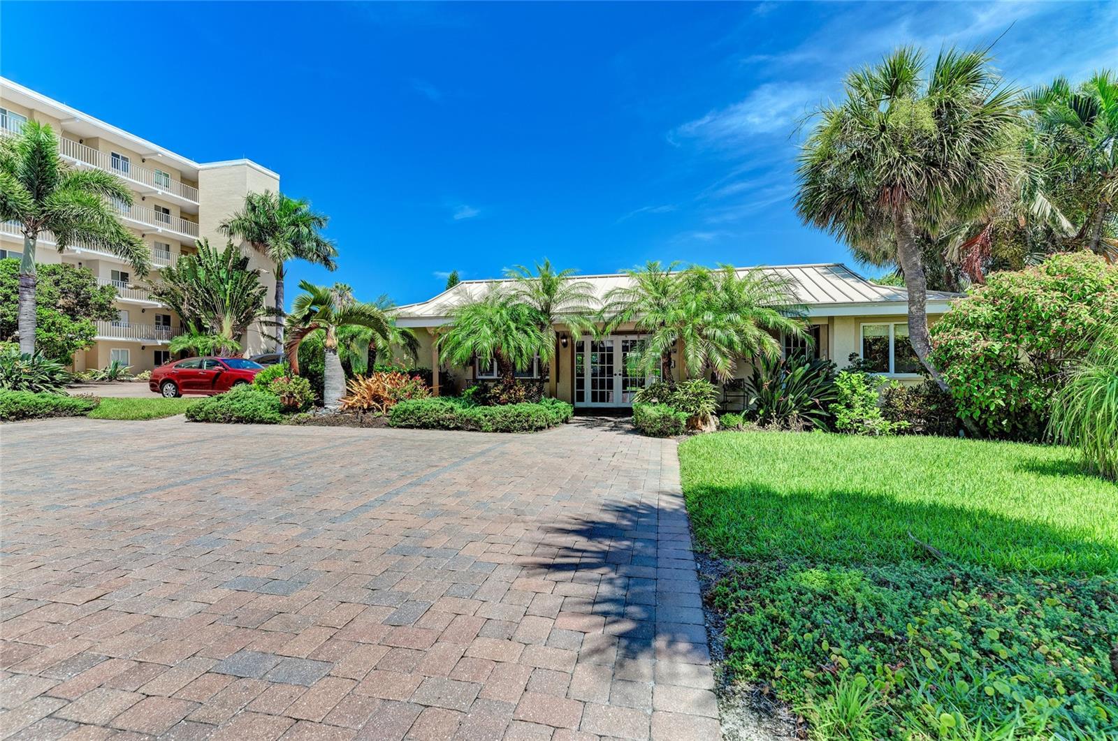 4825 GULF OF MEXICO DR #201, LONGBOAT KEY, FL — photo 30