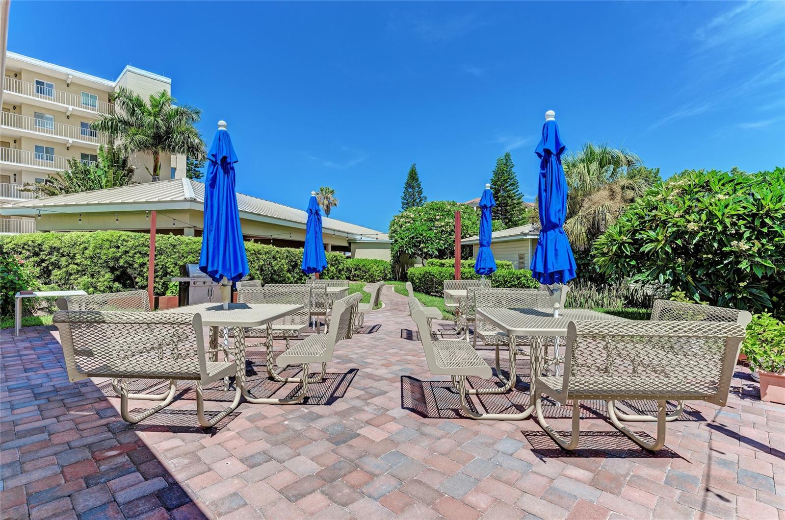 4825 GULF OF MEXICO DR #201, LONGBOAT KEY, FL — photo 32