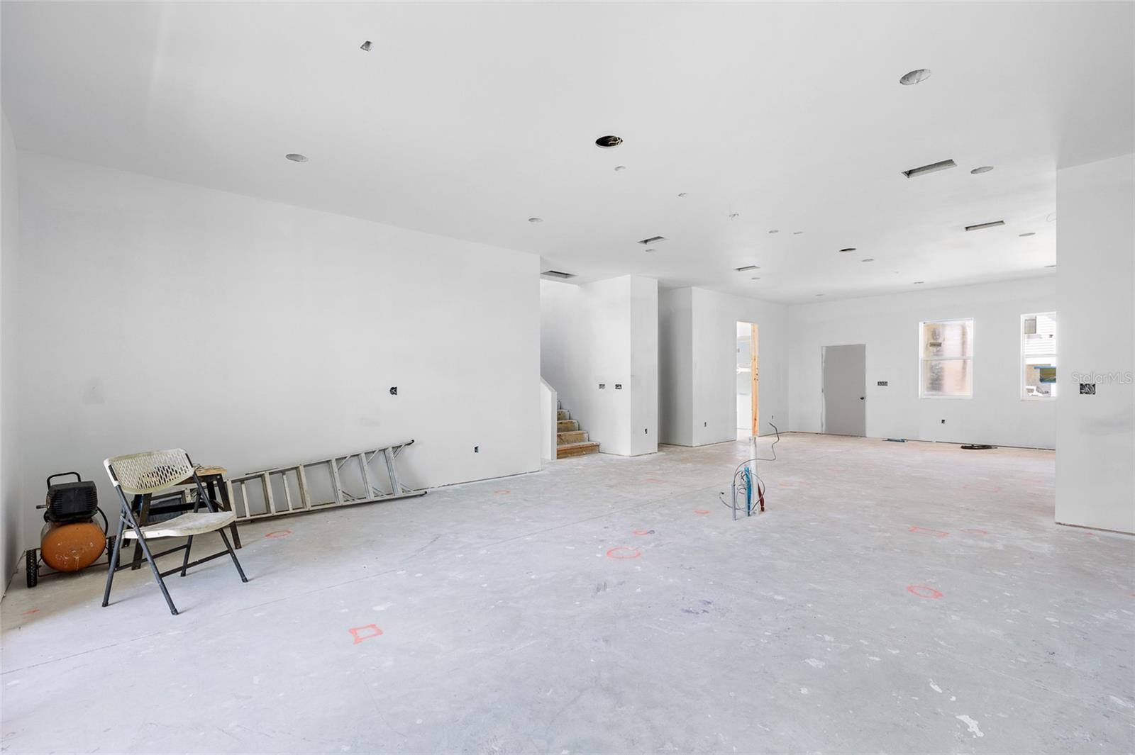 110 W HIAWATHA ST, TAMPA, FL — photo 27