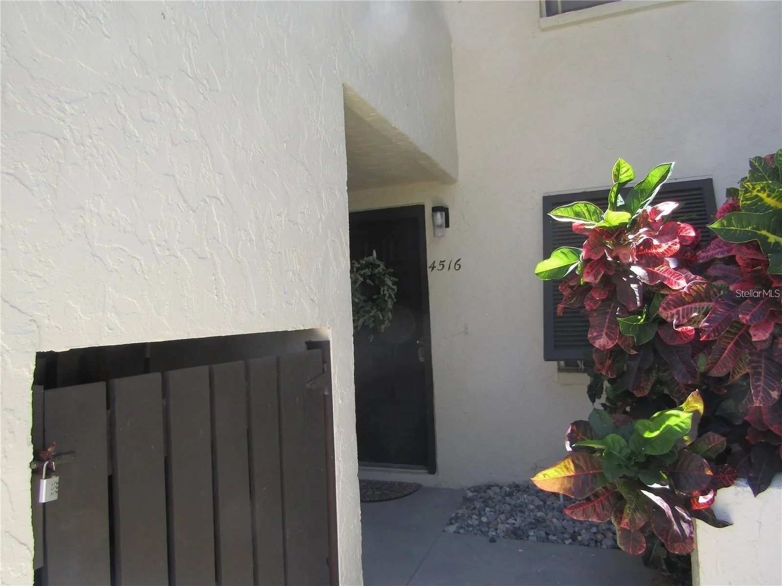 4516 LONGWATER #29, SARASOTA, FL — photo 2