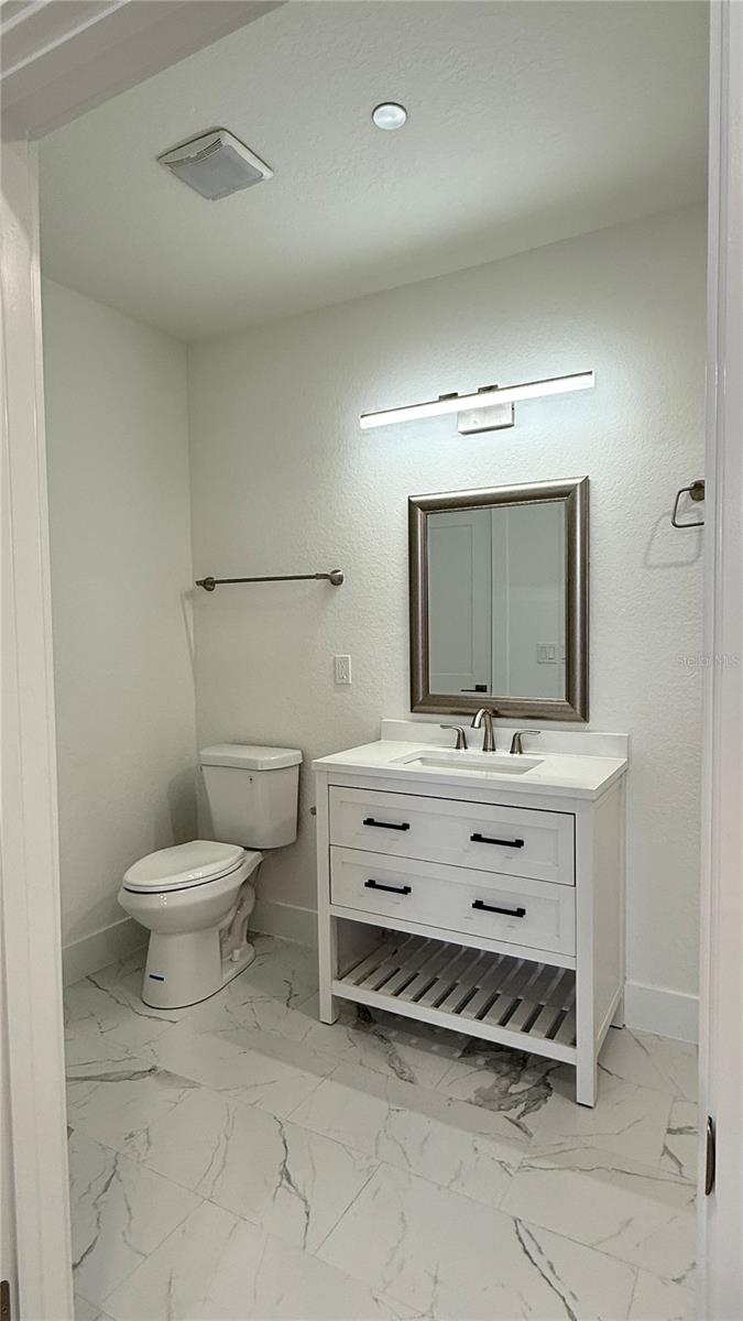 8185 APEX WAY, SEBRING, FL — photo 16