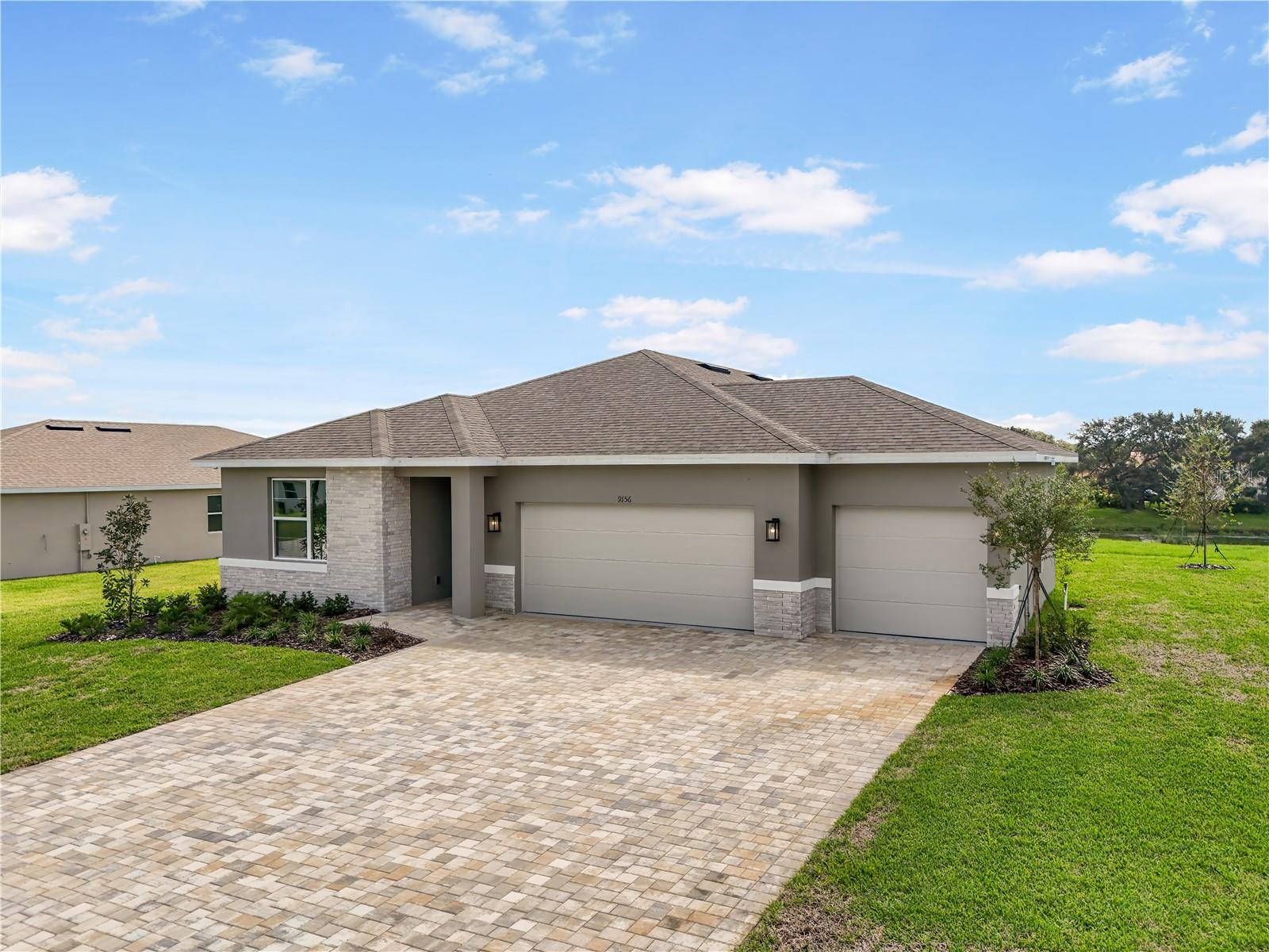 9156 PLAYERS DR, WEEKI WACHEE, FL — photo 2
