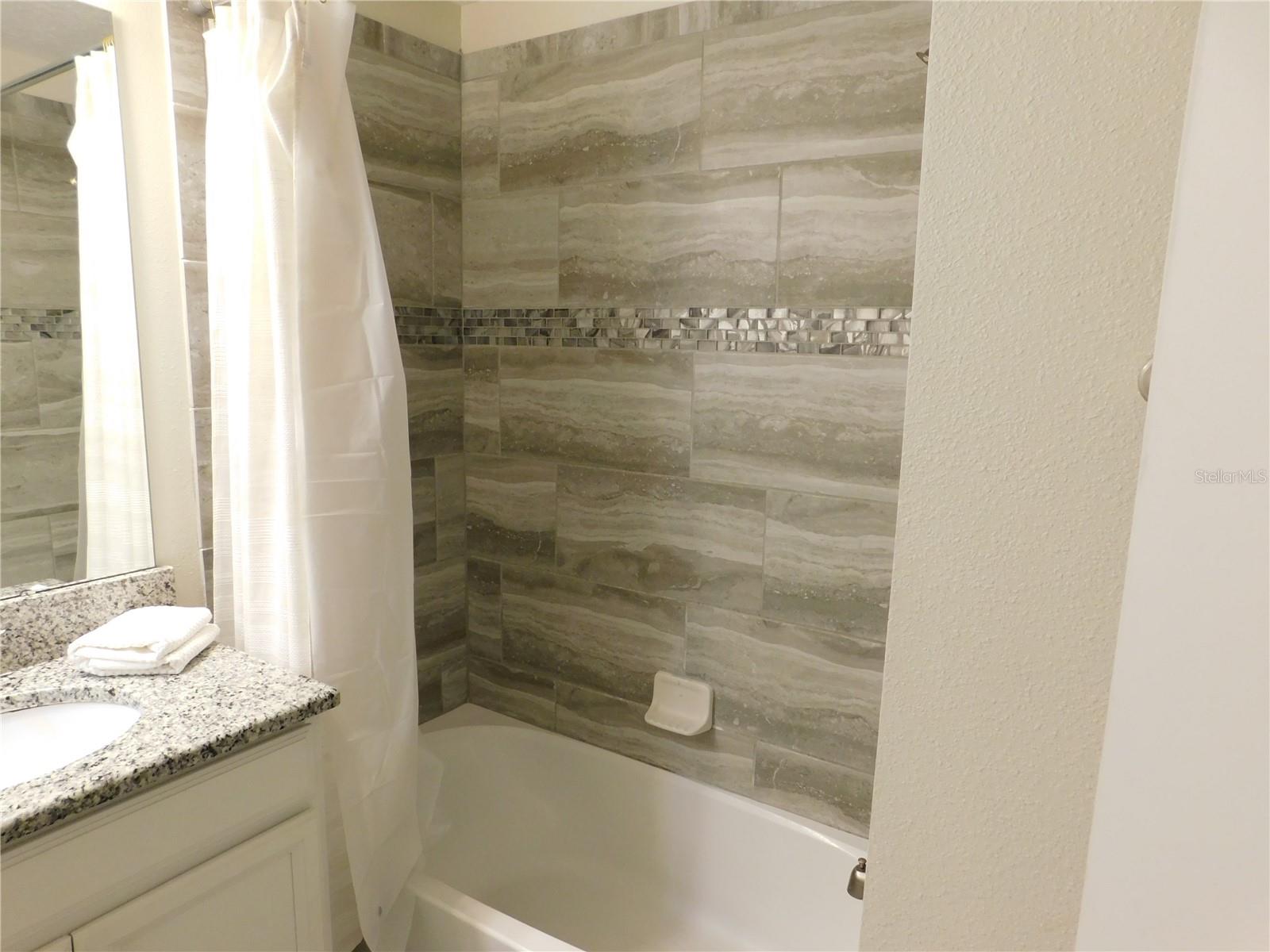 9079 DOGLEG DR, DAVENPORT, FL — photo 32