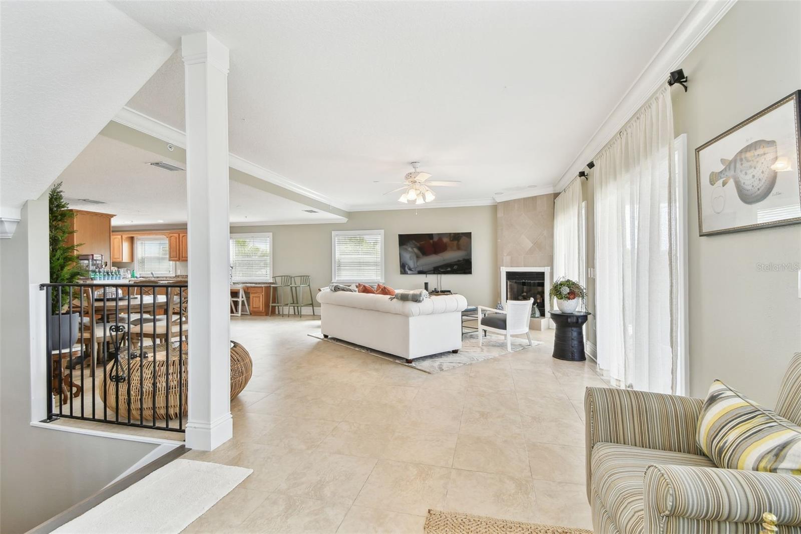 16033 GULF BLVD, REDINGTON BEACH, FL — photo 4