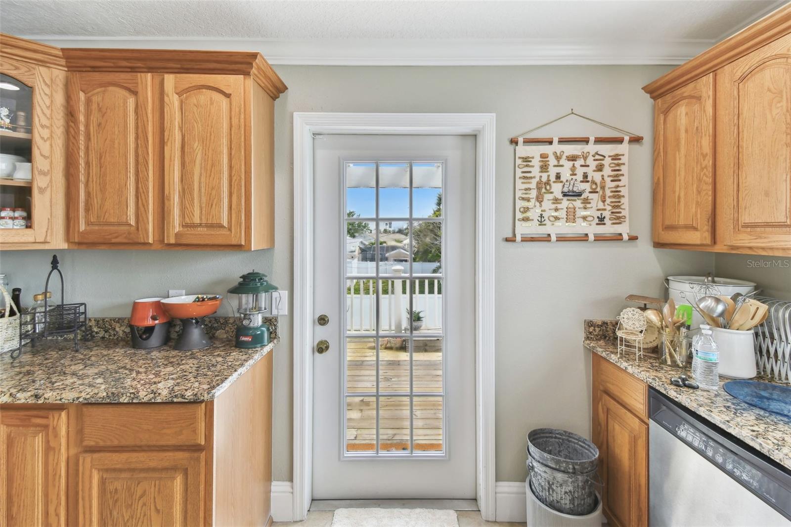 16033 GULF BLVD, REDINGTON BEACH, FL — photo 22