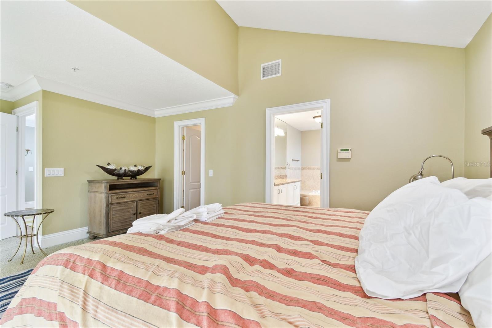 16033 GULF BLVD, REDINGTON BEACH, FL — photo 38