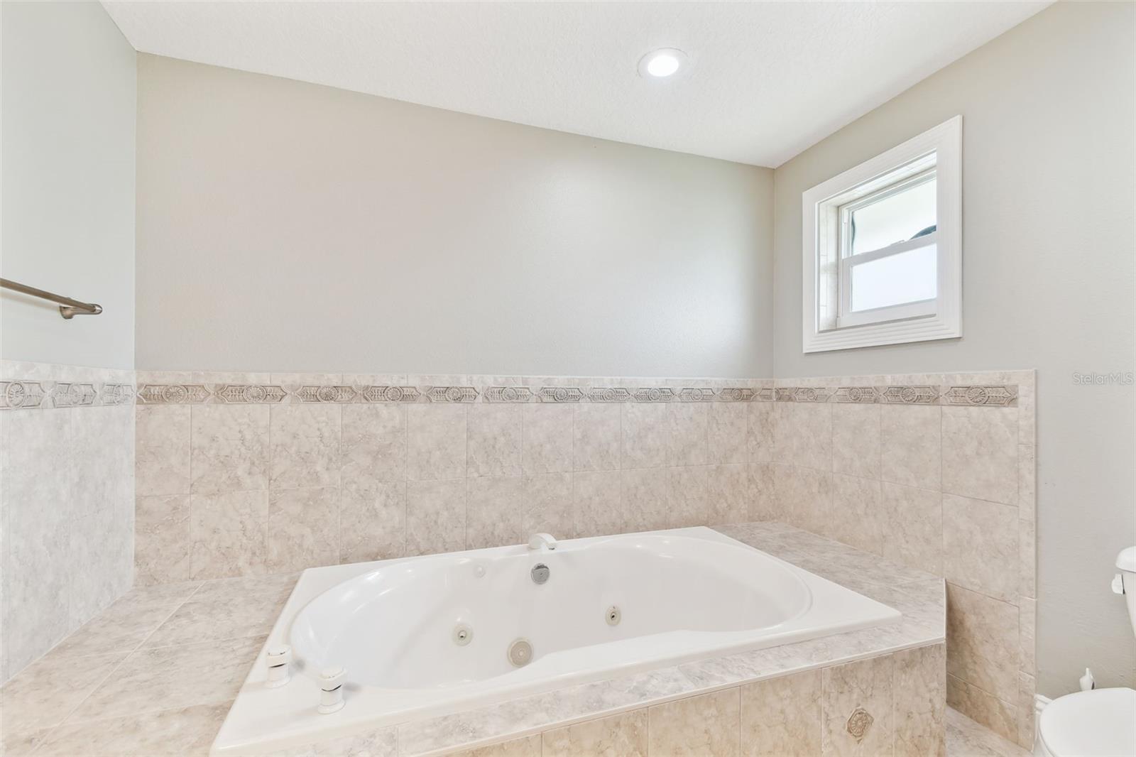 16033 GULF BLVD, REDINGTON BEACH, FL — photo 42