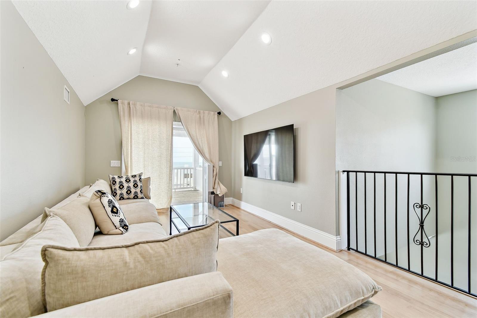 16033 GULF BLVD, REDINGTON BEACH, FL — photo 64