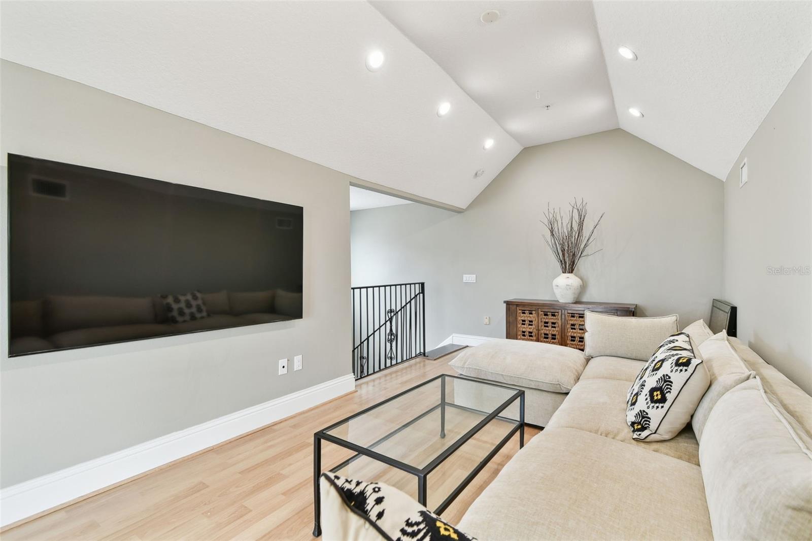 16033 GULF BLVD, REDINGTON BEACH, FL — photo 65