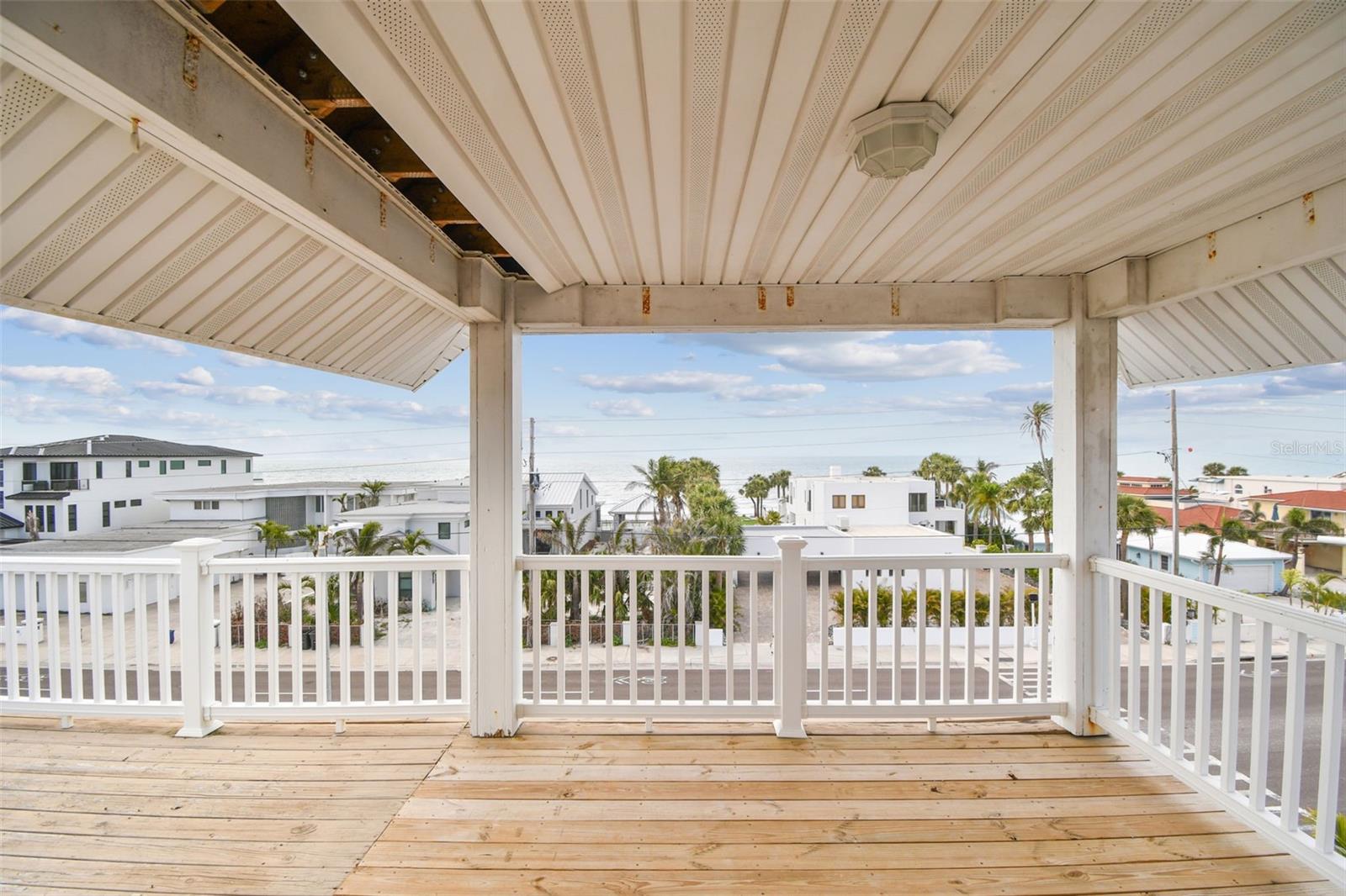 16033 GULF BLVD, REDINGTON BEACH, FL — photo 71
