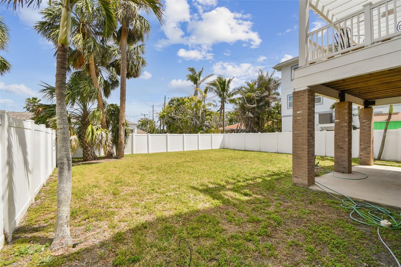 16033 GULF BLVD, REDINGTON BEACH, FL — photo 75