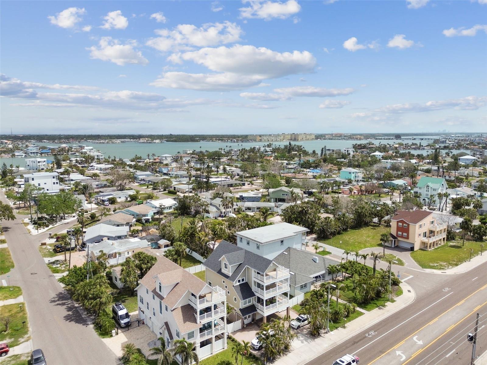 16033 GULF BLVD, REDINGTON BEACH, FL — photo 91