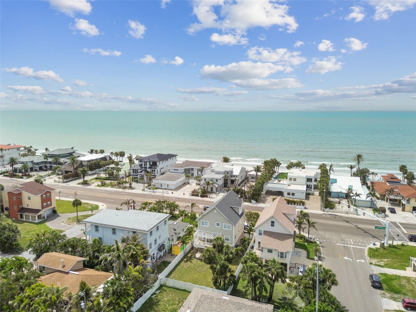 16033 GULF BLVD, REDINGTON BEACH, FL — photo 94
