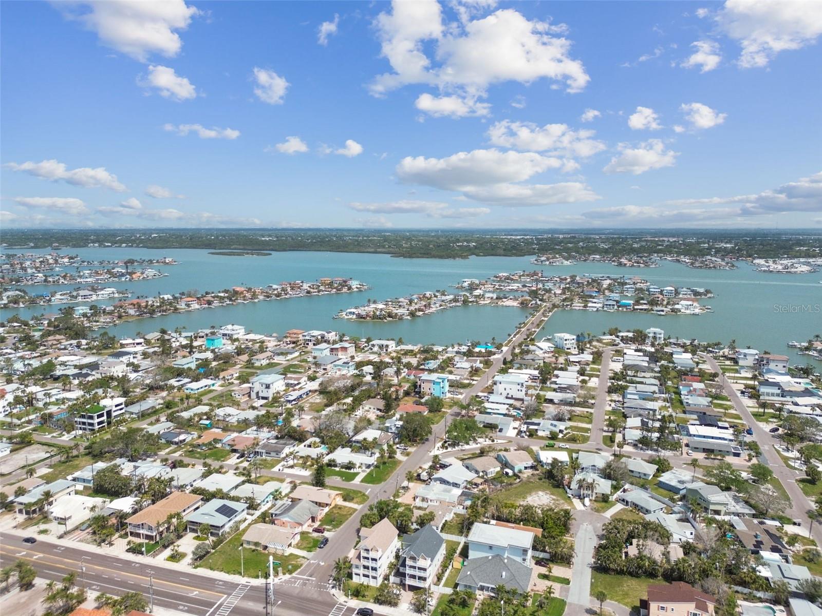 16033 GULF BLVD, REDINGTON BEACH, FL — photo 97