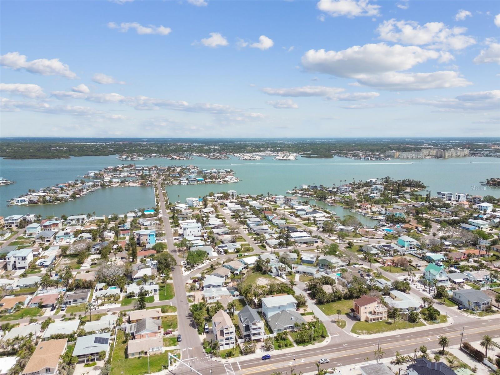 16033 GULF BLVD, REDINGTON BEACH, FL — photo 98