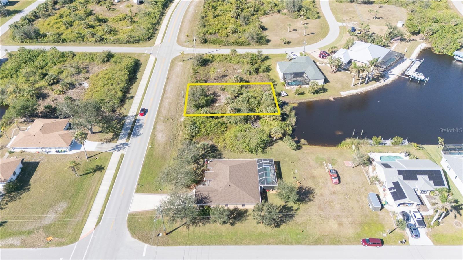 14386 INGRAHAM BLVD, PORT CHARLOTTE, FL — photo 3