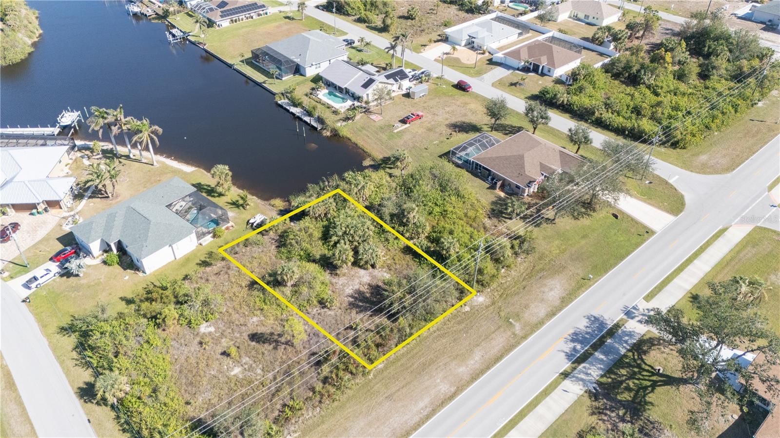 14386 INGRAHAM BLVD, PORT CHARLOTTE, FL — photo 9