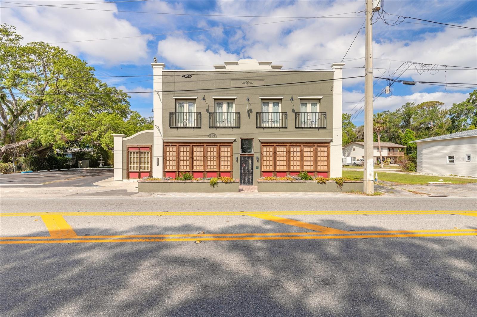 1112 RIVERSIDE DR, DAYTONA BEACH, FL — photo 3