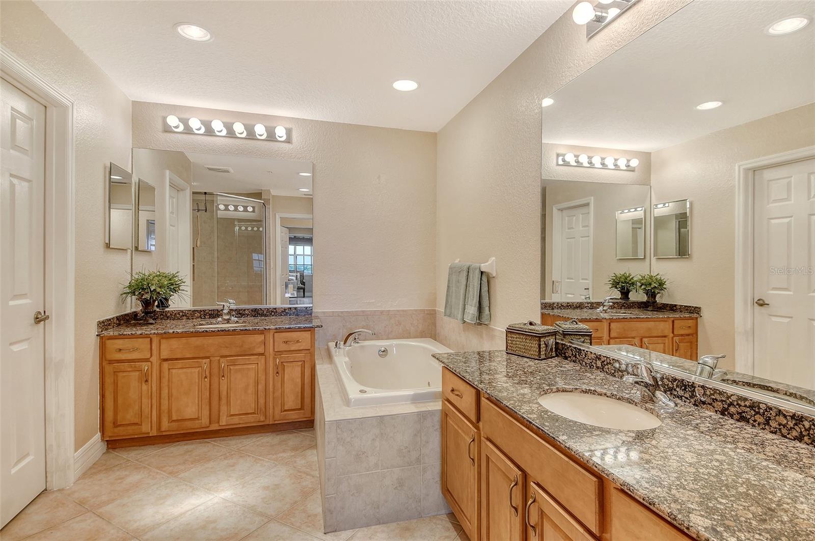 5100 JESSIE HARBOR DR #504, OSPREY, FL — photo 34