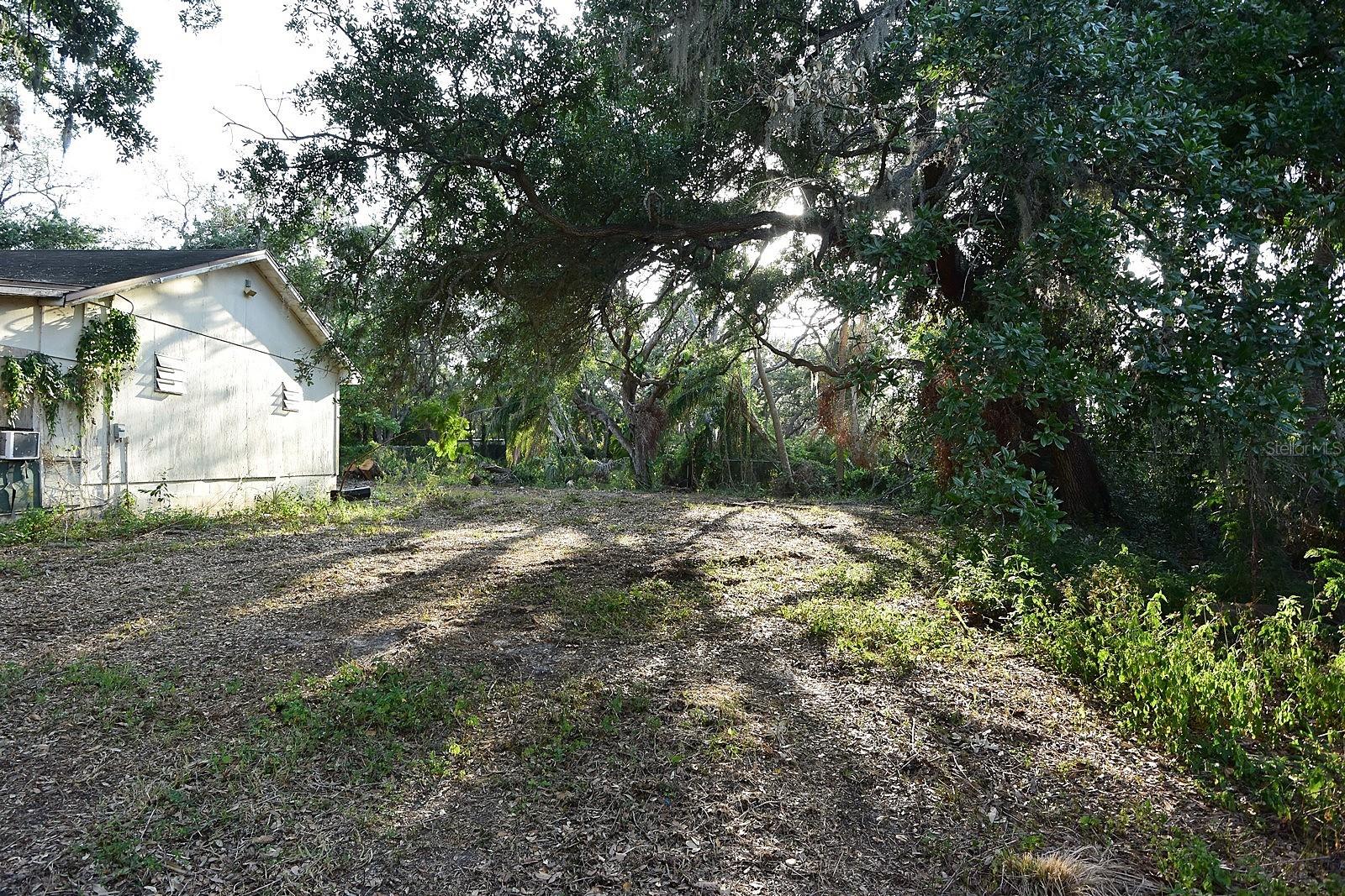 7610 ANNA AVE, GIBSONTON, FL — photo 15