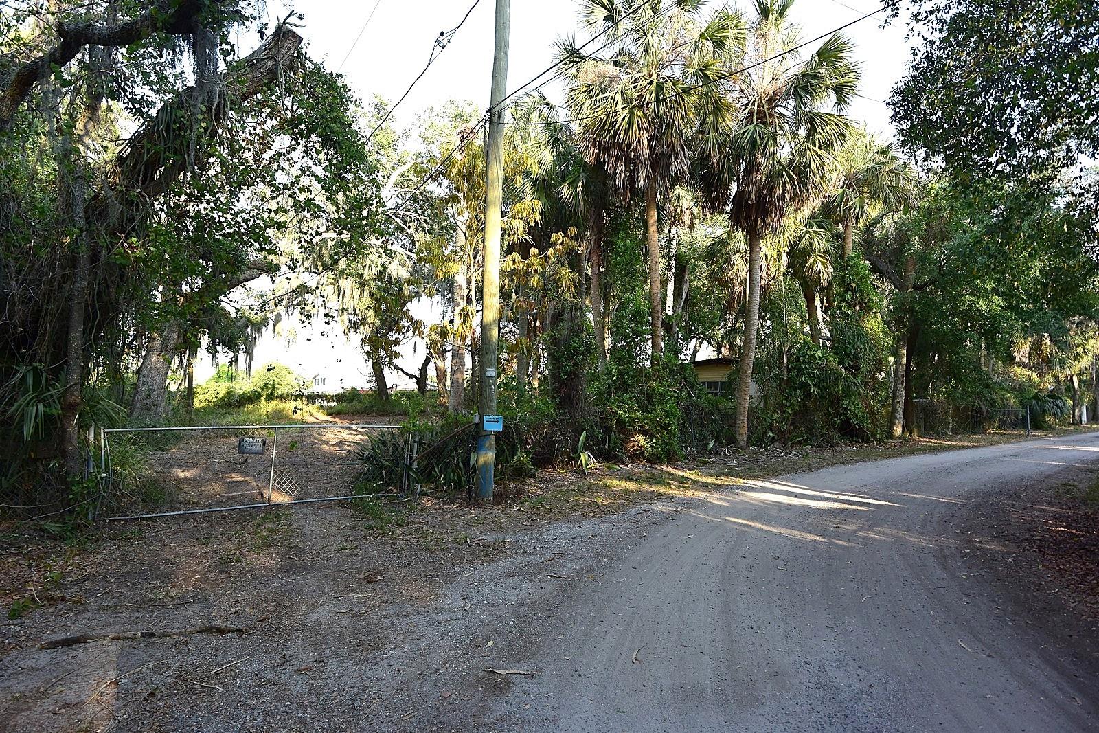 7610 ANNA AVE, GIBSONTON, FL — photo 42
