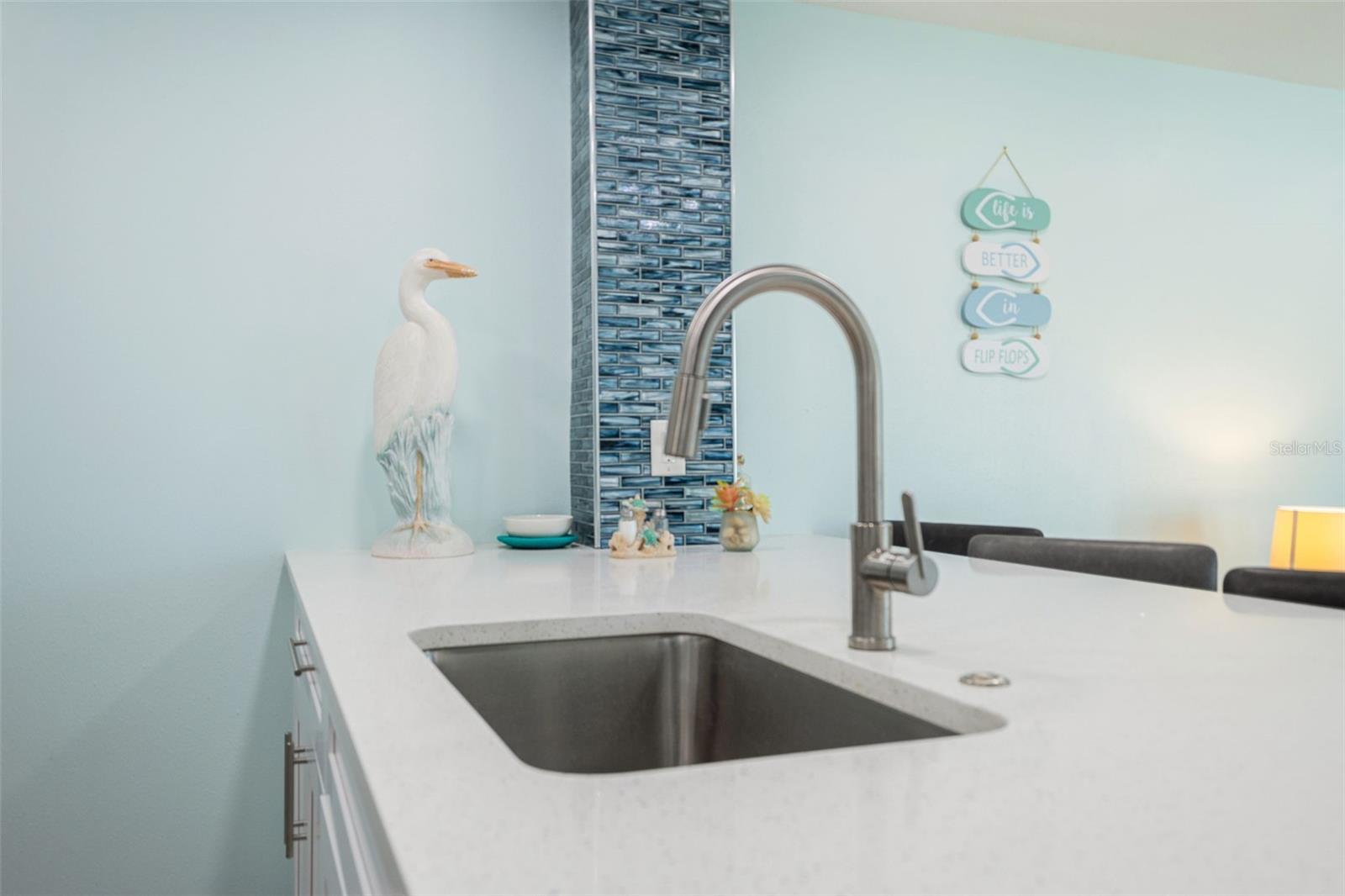 337 REX PL #G, MADEIRA BEACH, FL — photo 13