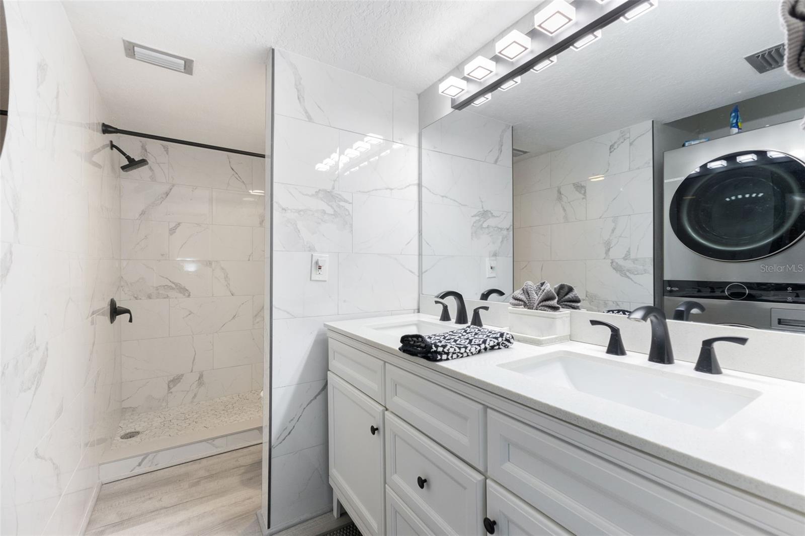 337 REX PL #G, MADEIRA BEACH, FL — photo 22