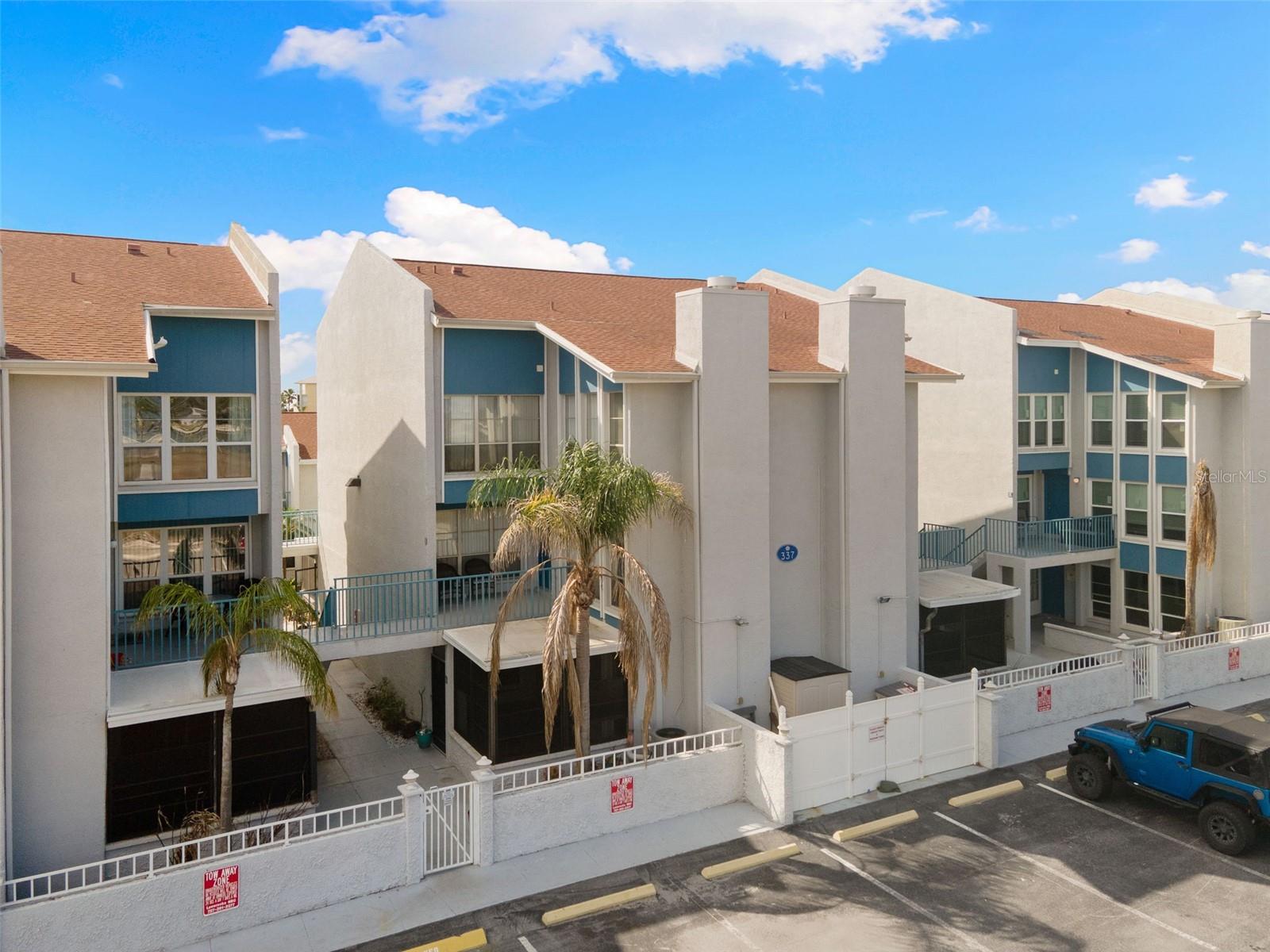 337 REX PL #G, MADEIRA BEACH, FL — photo 39