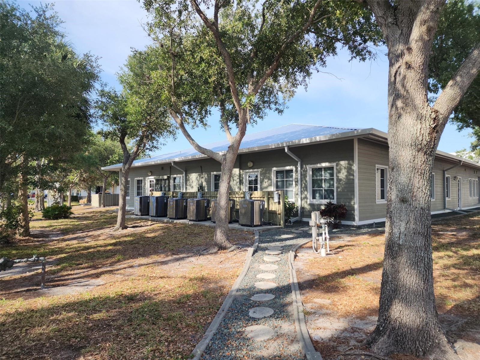 17801 MURDOCK CIR #C, PORT CHARLOTTE, FL — photo 3