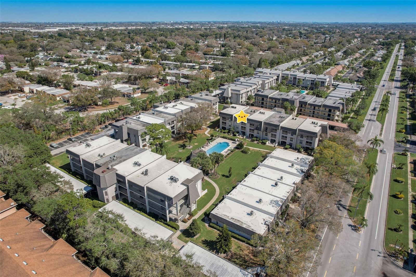 8703 BARDMOOR BLVD #305, SEMINOLE, FL