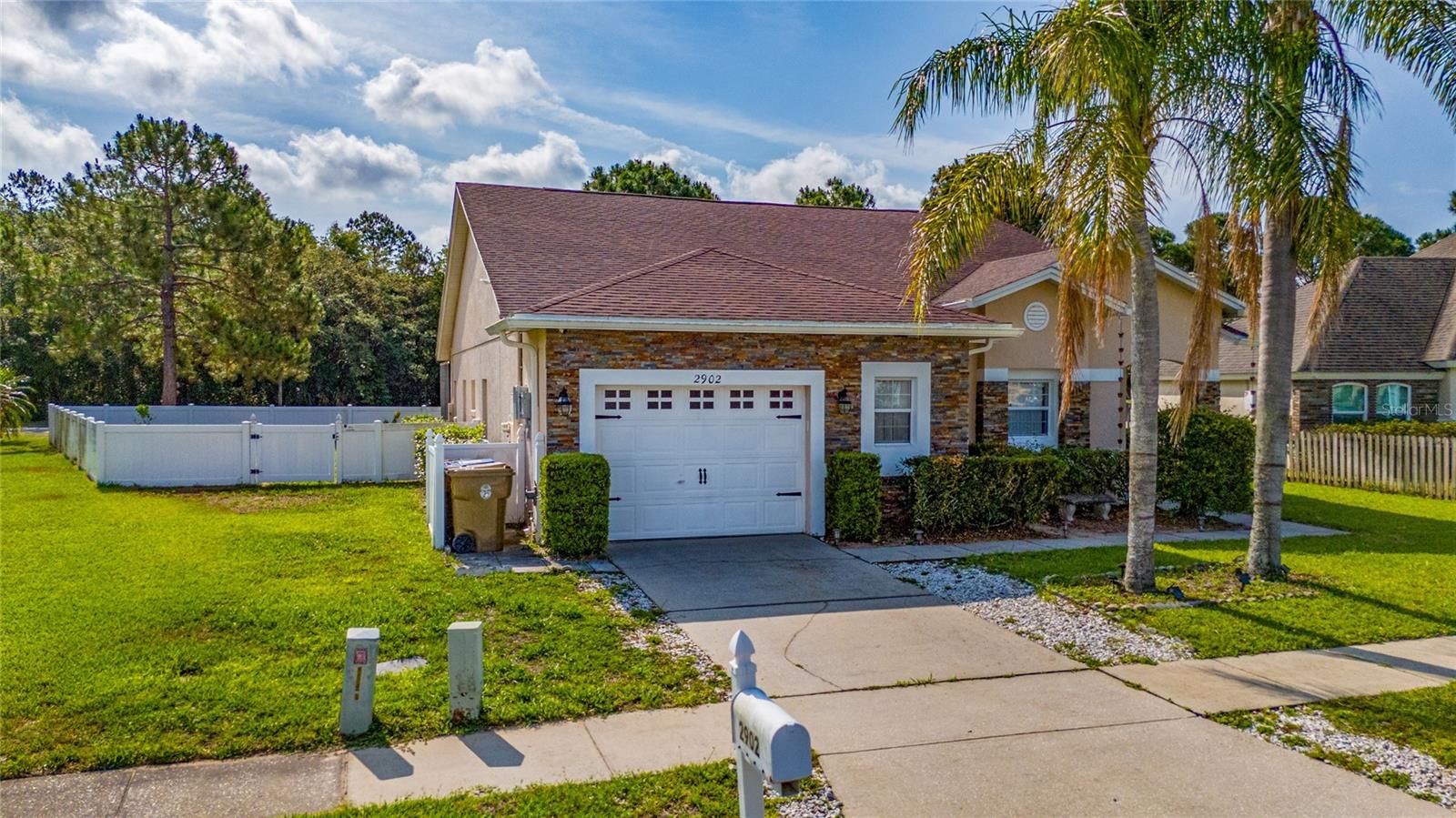 2902 PADDINGTON WAY, KISSIMMEE, FL — photo 2
