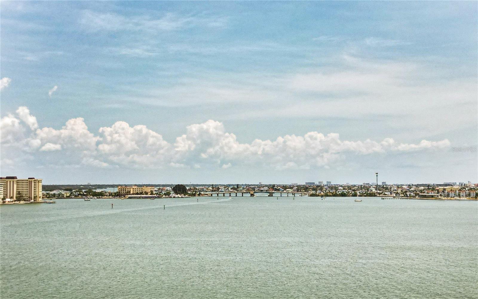 16003 5TH ST E, REDINGTON BEACH, FL — photo 22