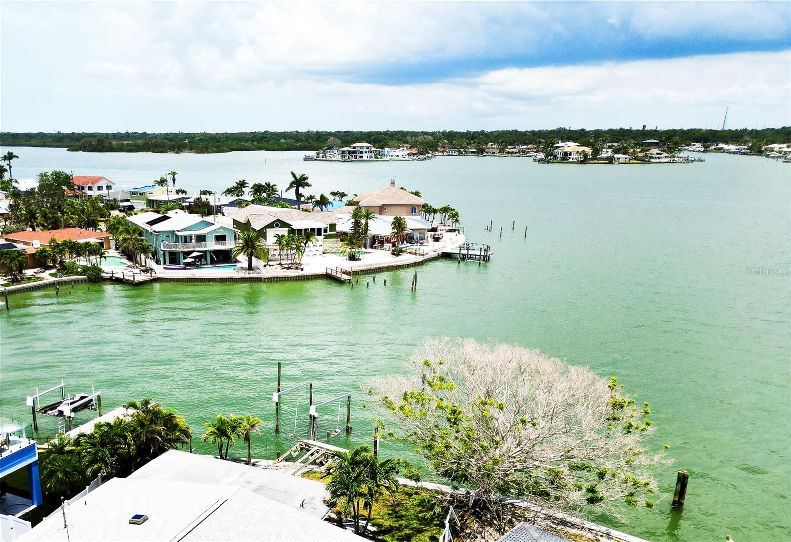 16003 5TH ST E, REDINGTON BEACH, FL — photo 16