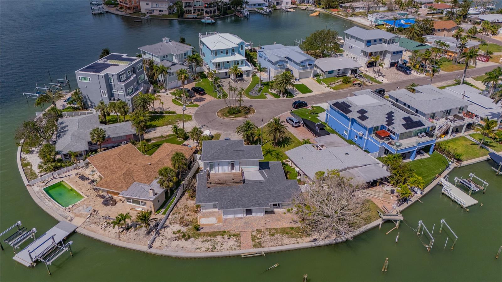 16003 5TH ST E, REDINGTON BEACH, FL — photo 31