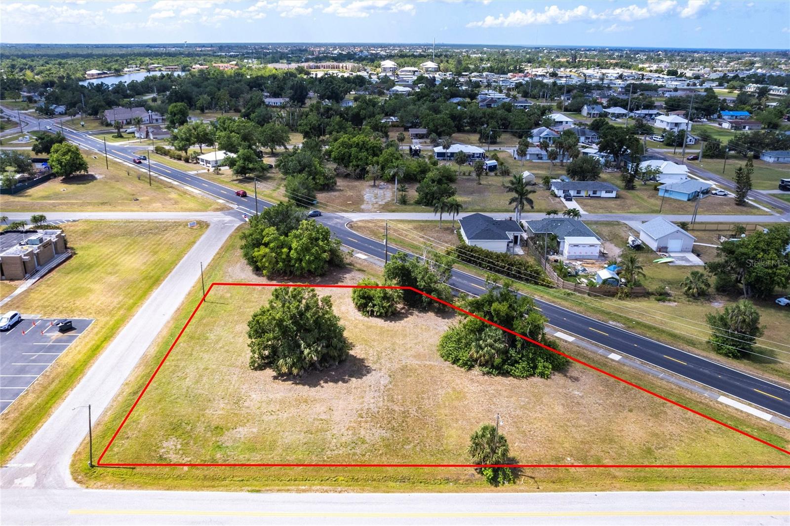 403 E ANN ST, PUNTA GORDA, FL — photo 2