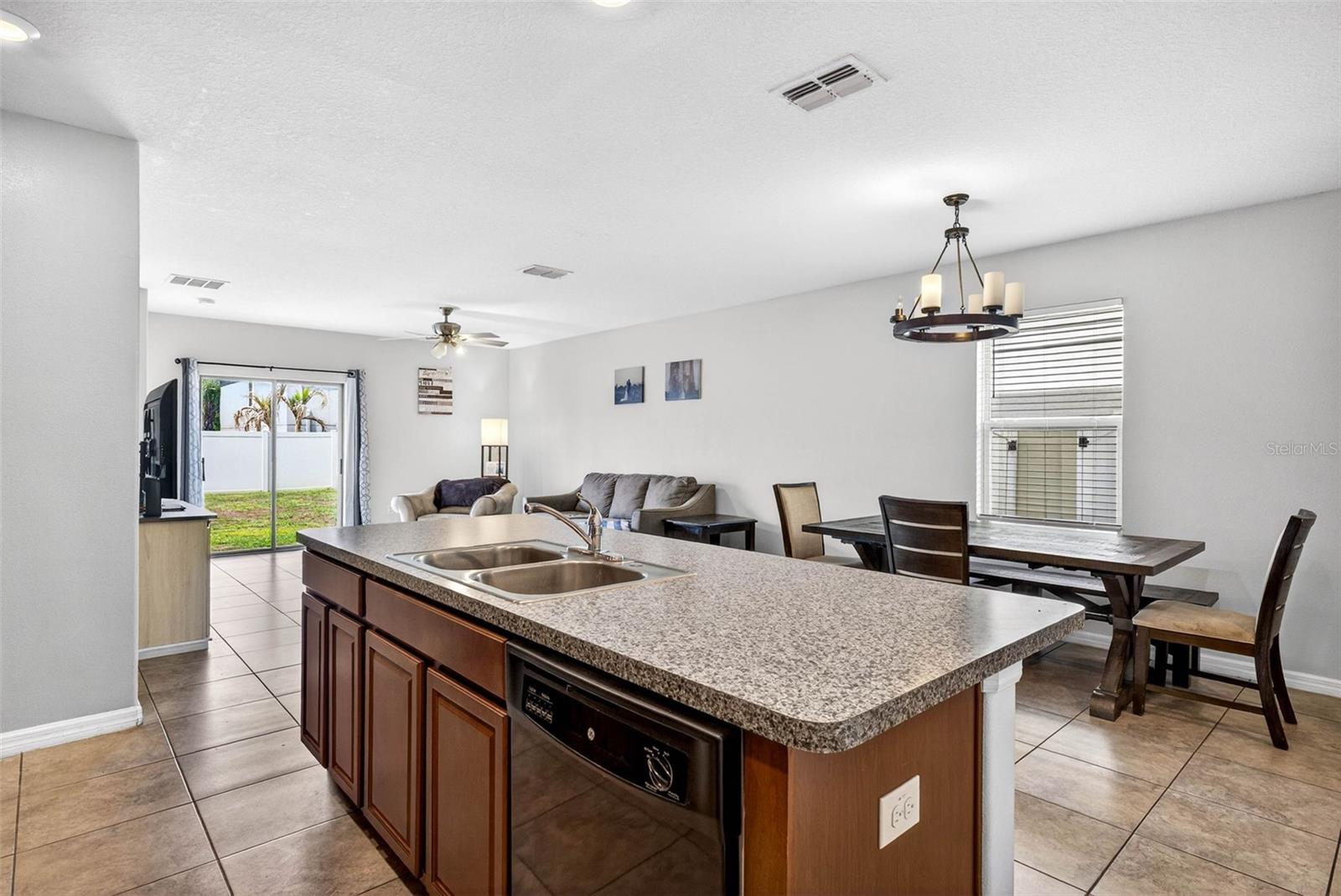 9616 LEMON DROP LOOP, SUN CITY CENTER, FL — photo 13