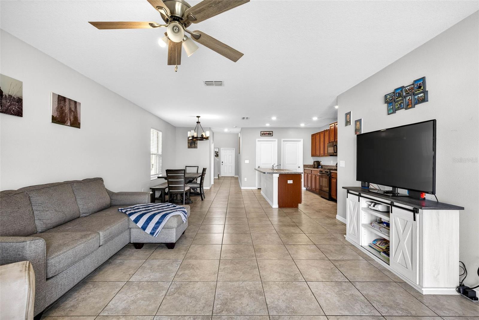 9616 LEMON DROP LOOP, SUN CITY CENTER, FL — photo 20