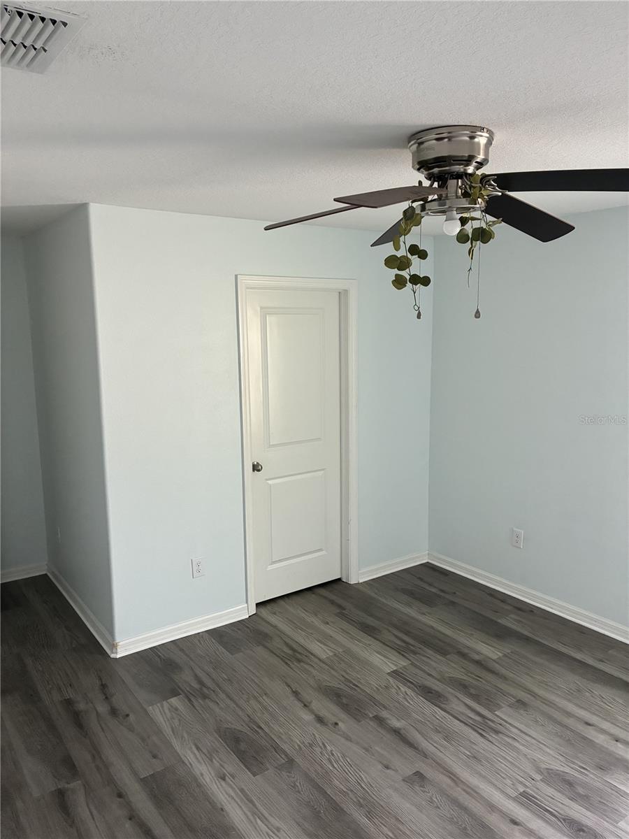 9616 LEMON DROP LOOP, SUN CITY CENTER, FL — photo 31