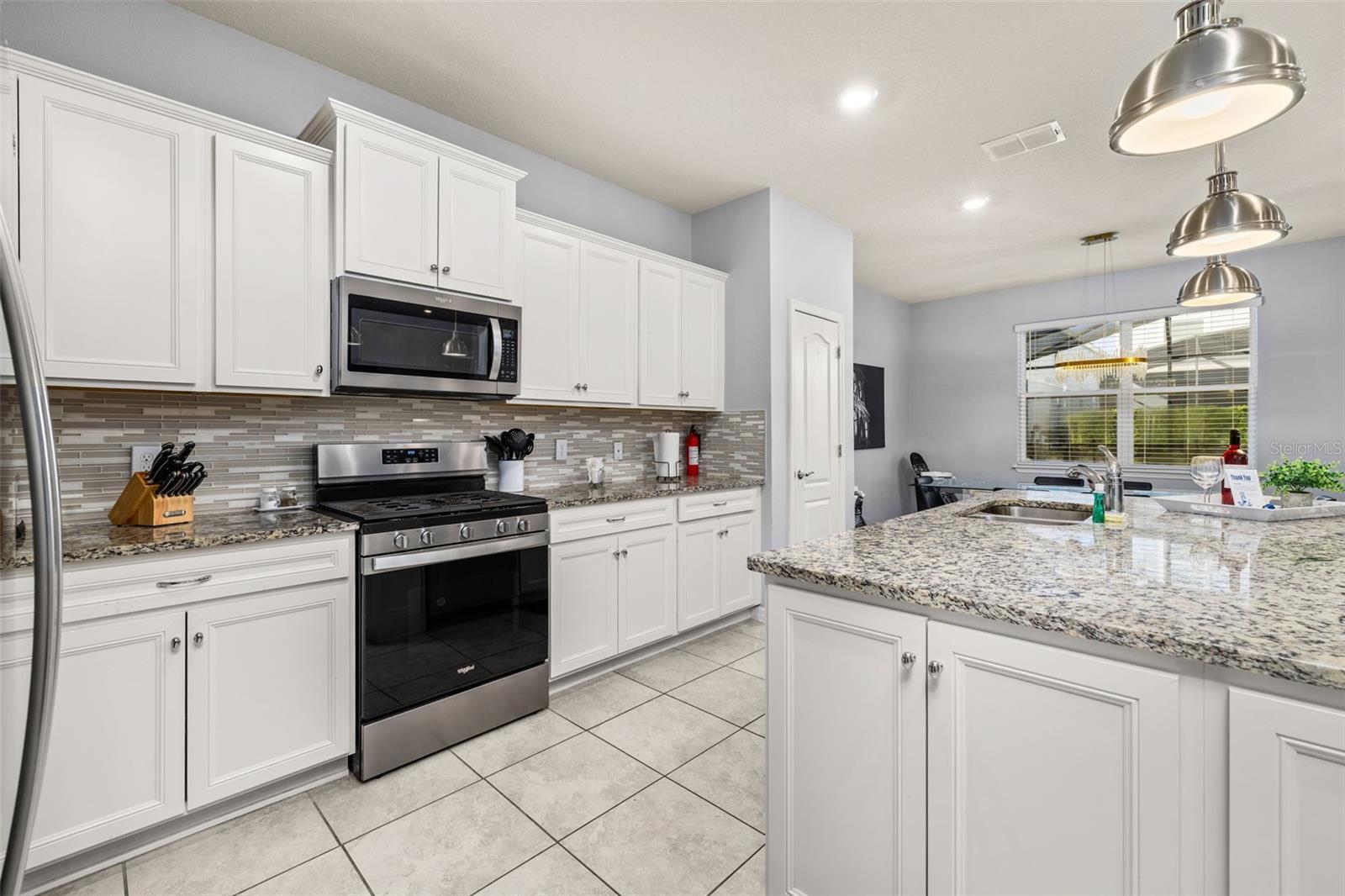 7184 OAKMOSS LOOP, DAVENPORT, FL — photo 9