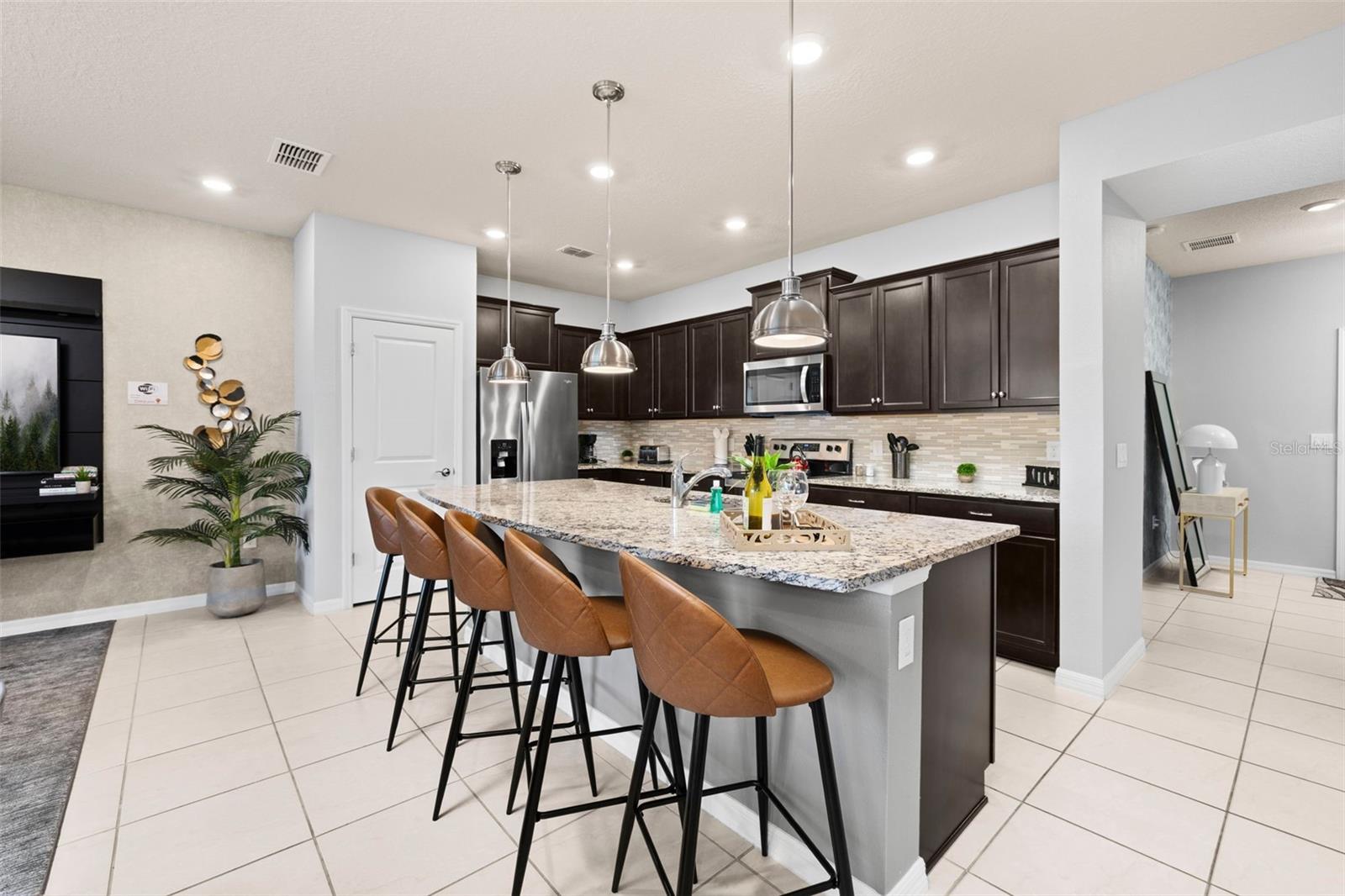 971 PARADISE DR, DAVENPORT, FL — photo 5