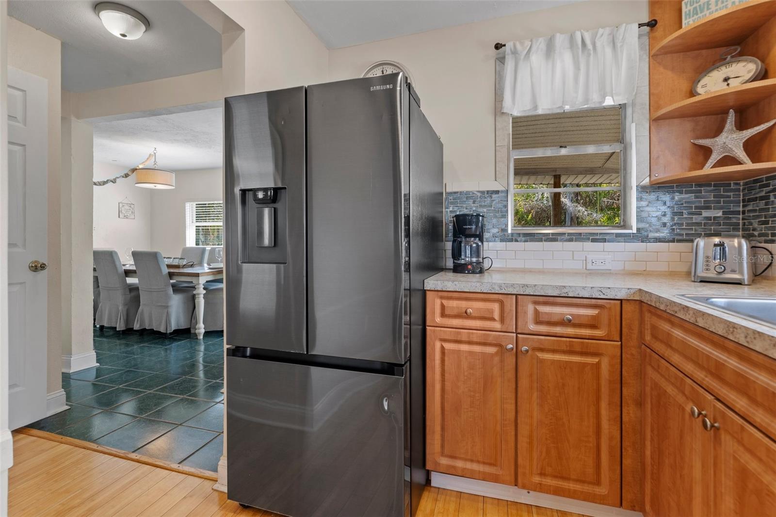 3018 GULF DR, HOLMES BEACH, FL — photo 12